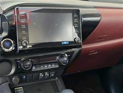 تويوتا هايلوكس